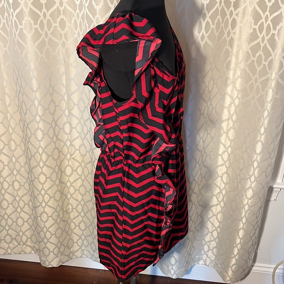 NWT Black and Red Women’s Dress from Envy Me. Size XL - Picture 5 of 8